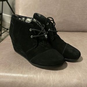 Black Tom’s Wedge Boot